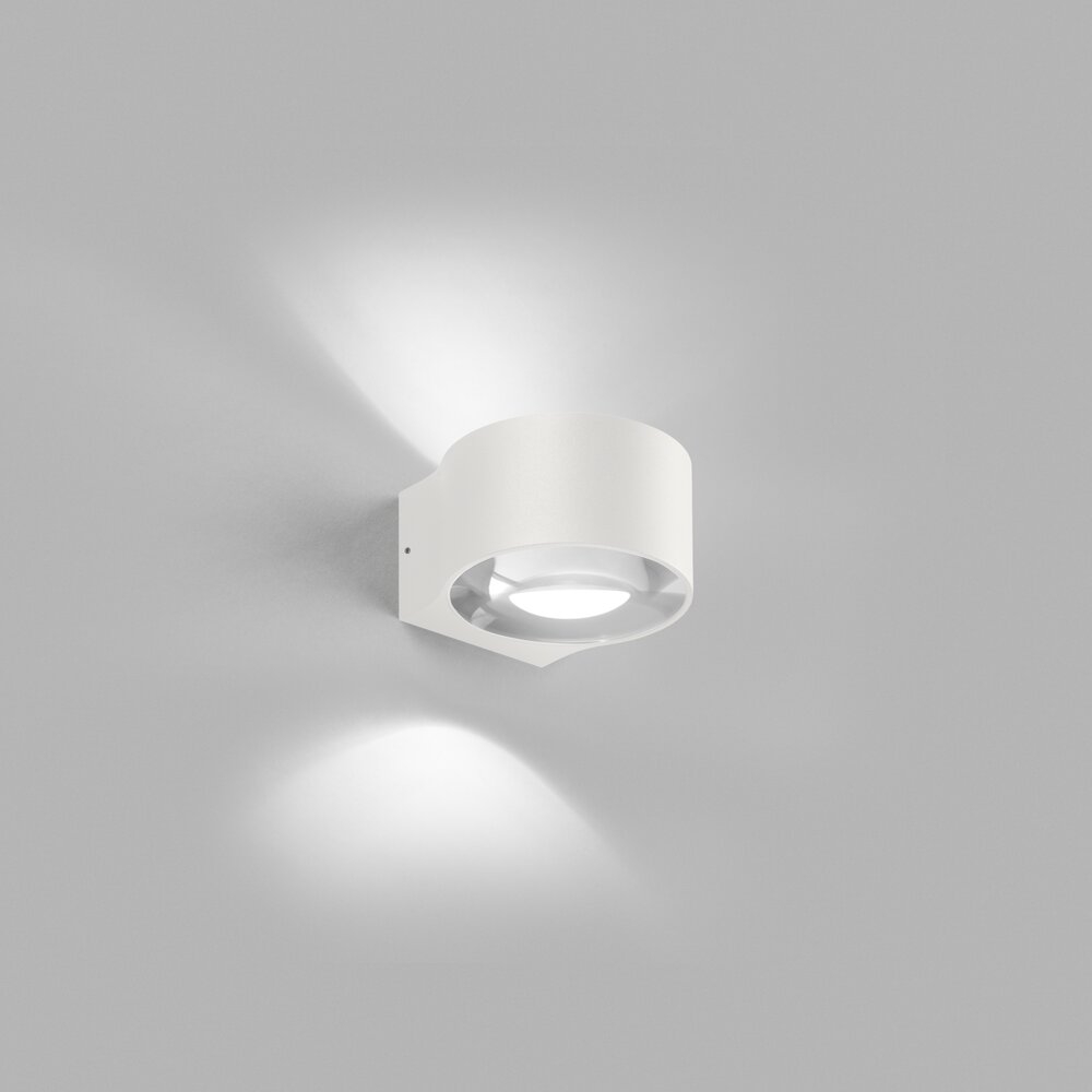 Se Orbit Mini Væglampe Hvid 3000K - LIGHT-POINT hos Luxlight.dk