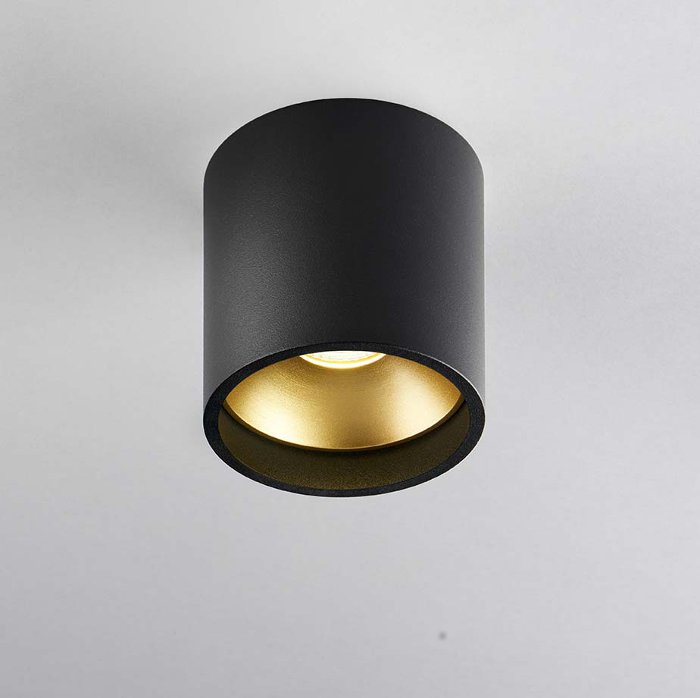 Billede af Solo Round Loftlampe 3000K Sort/Guld - LIGHT-POINT
