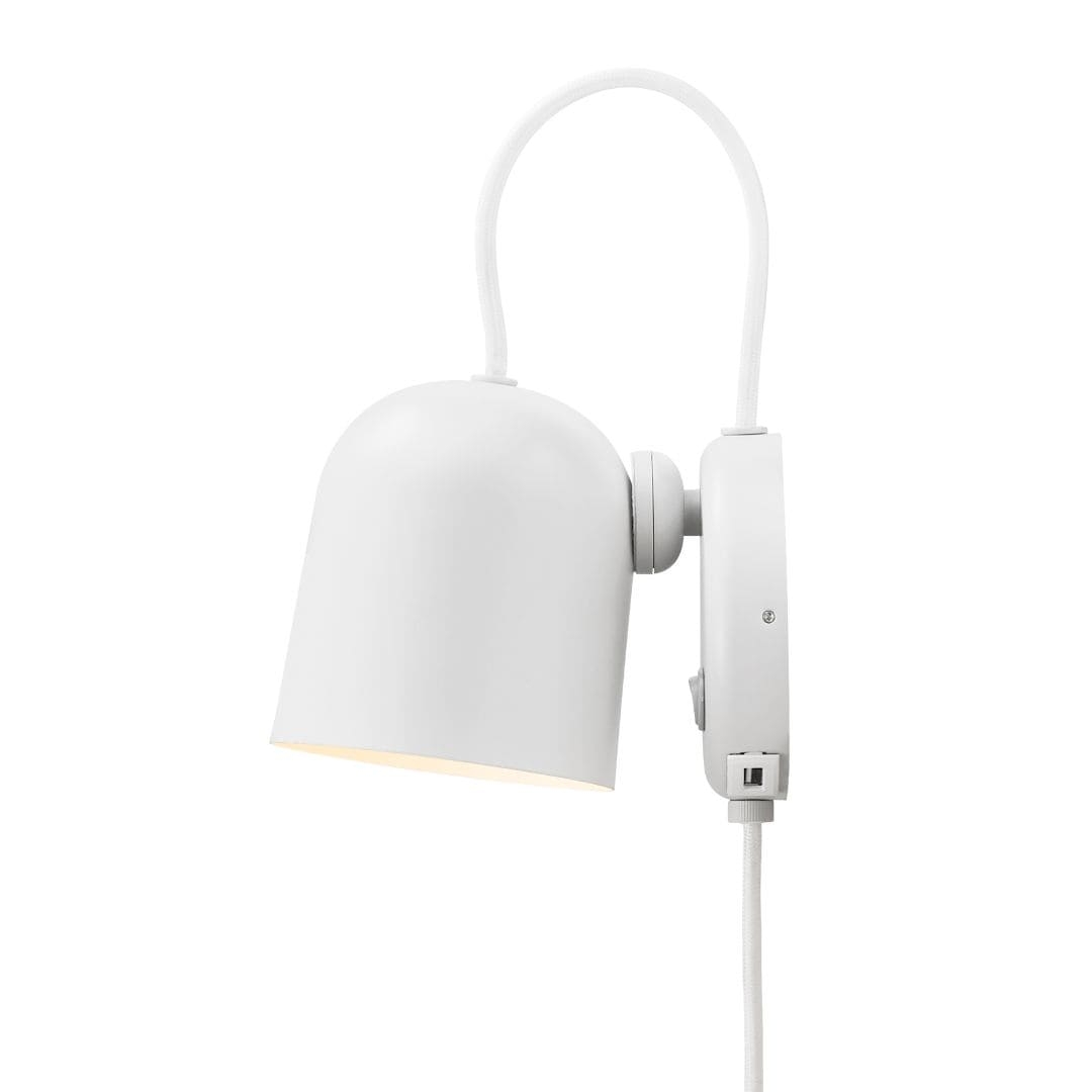 Se Angle Væglampe Hvid - Design For The People hos Luxlight.dk