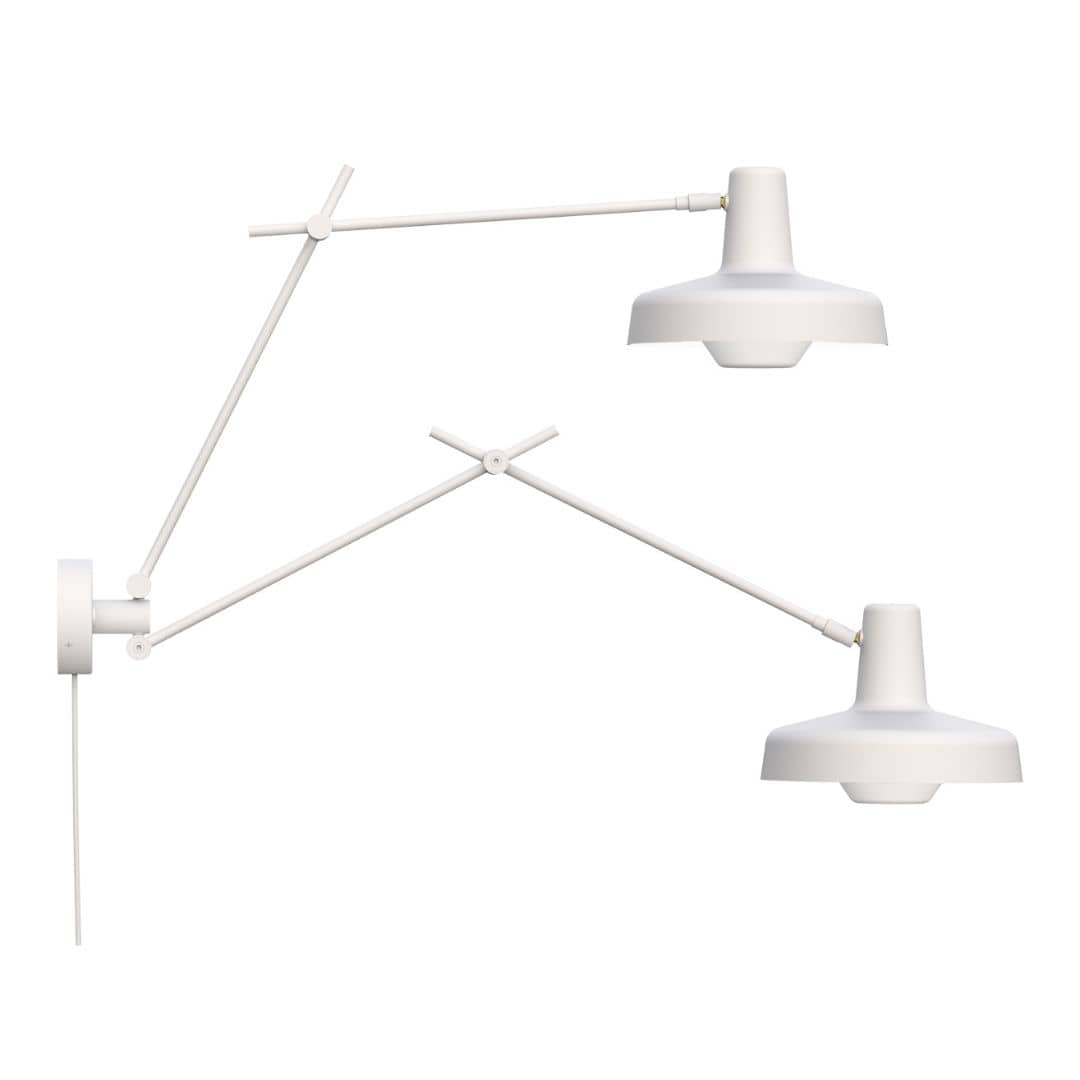 Se Arigato Double Væglampe Hvid - Grupa Products hos Luxlight.dk
