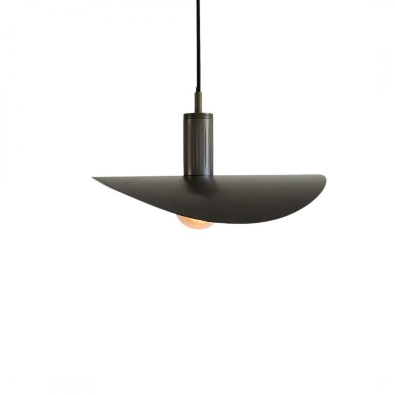 LeafPendelMediumBruneretMessingRAMALights-01