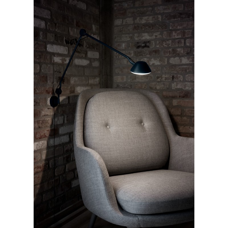 AQ01VglampeBlUdstillingFritzHansen-01