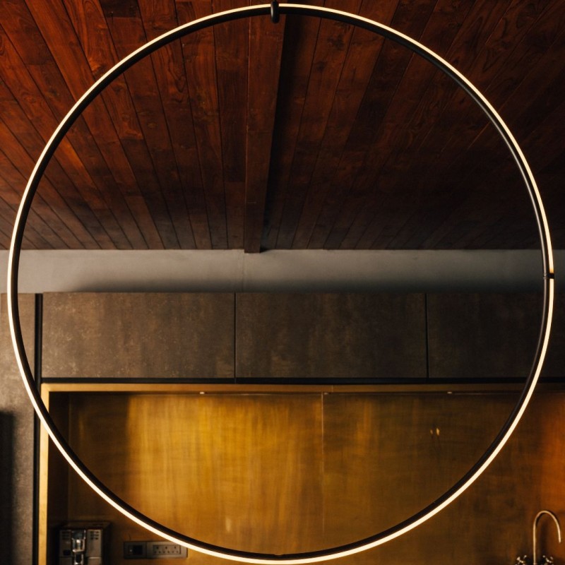 ArrangementsRoundMediumPendelSortFlos-01