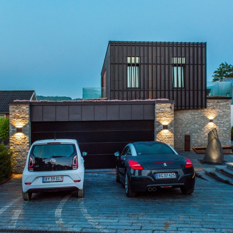 CompactW2UpDownLEDSortLIGHTPOINT-01