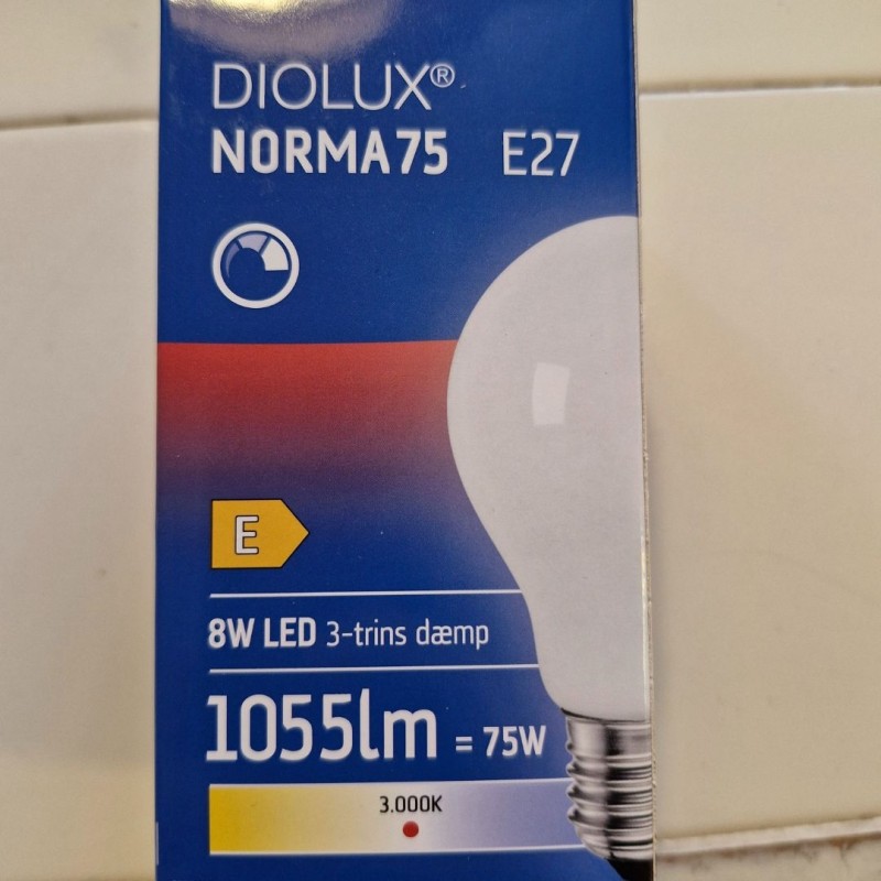 DioluxNorma75E278WLED3000K3trinsdmpGN-01