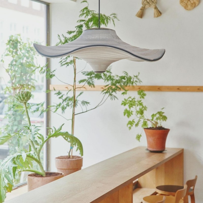 FlyingPendel58IvoryWhiteMadeByHand-01