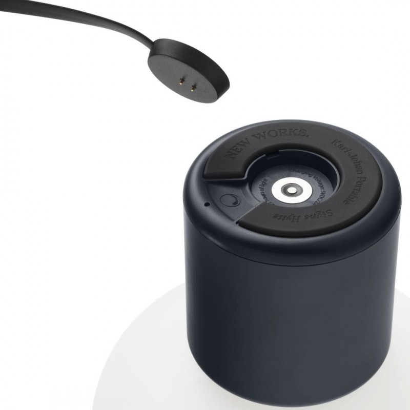 KarlJohanPortableBordlampeColdBlackNewWorks-01