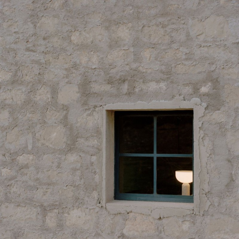 KizuPortableBordlampeWhiteMarbleNewWorks-01