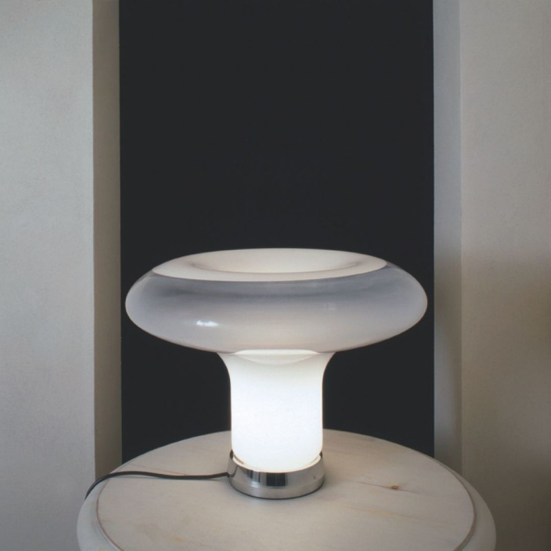 LesboBordlampeTransparentArtemide-01