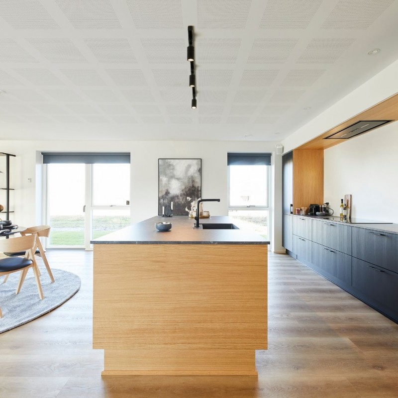 TrackSpaceSkinne2mSortSlngelagerhavesLoomDesignSkalafhentesplager-01