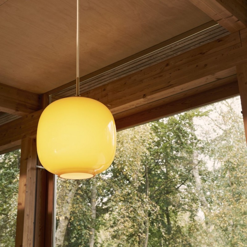 VL45RadiohusPendelBrassGlossyAmberGlass175UdstillingsmodelLouisPoulsen-01