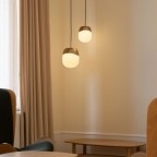 SpringSmallpendel164HvidMessingUmage-01