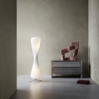 TR7GulvlampeHvidMaterialePlastH117TomRossau-01