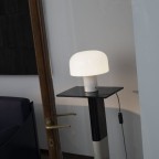 BellhopGlasTBordlampeHvidFlos-01