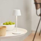 ModiMicroTransportabelBordlampeHvidLoomDesign-01