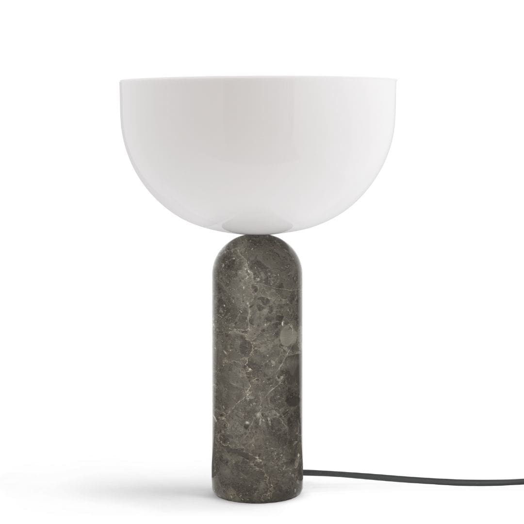 Se Kizu Bordlampe Grå Marmor Large - New Works hos Luxlight.dk