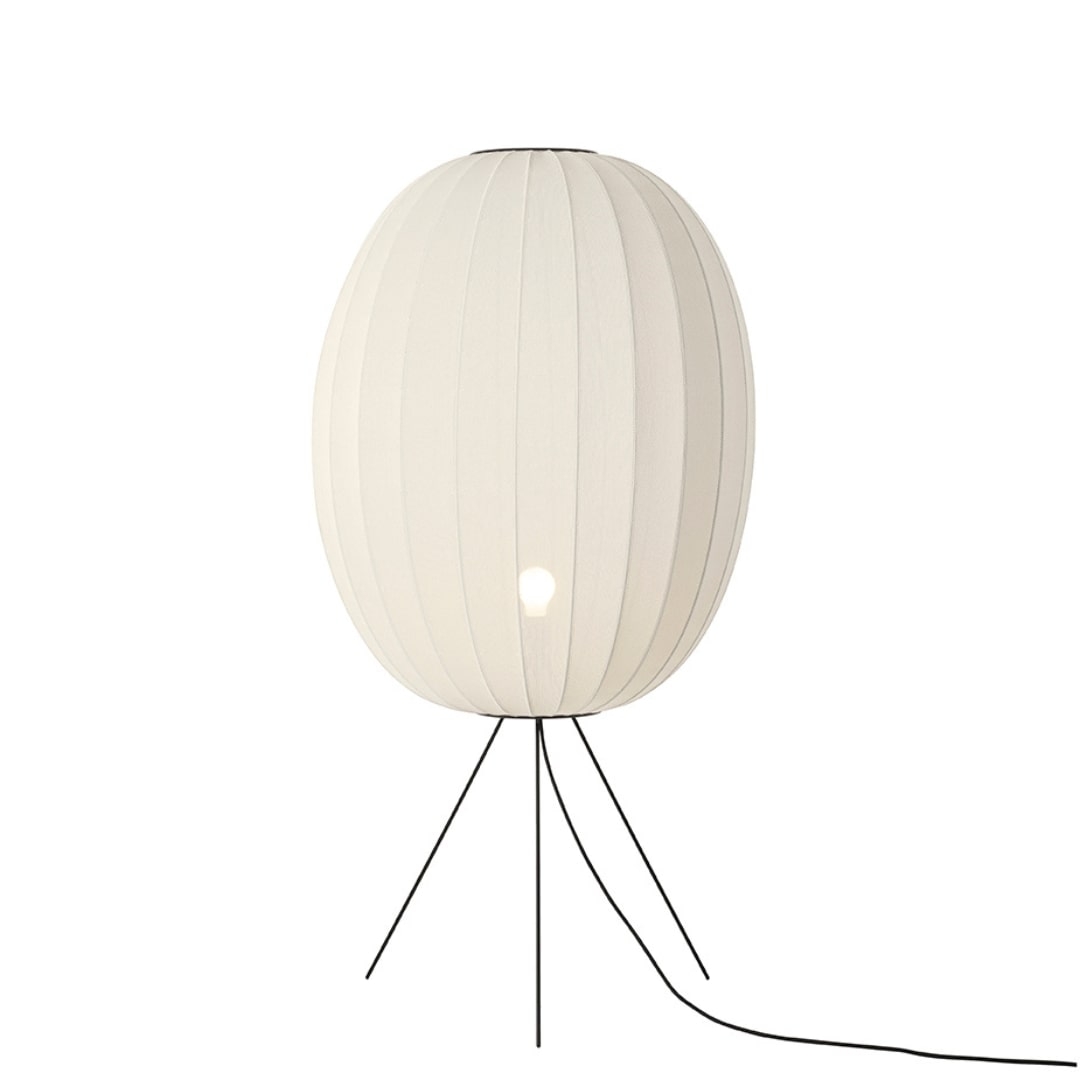 Billede af Knit-Wit 65 High Oval Gulvlampe Medium Hvid - Made by Hand