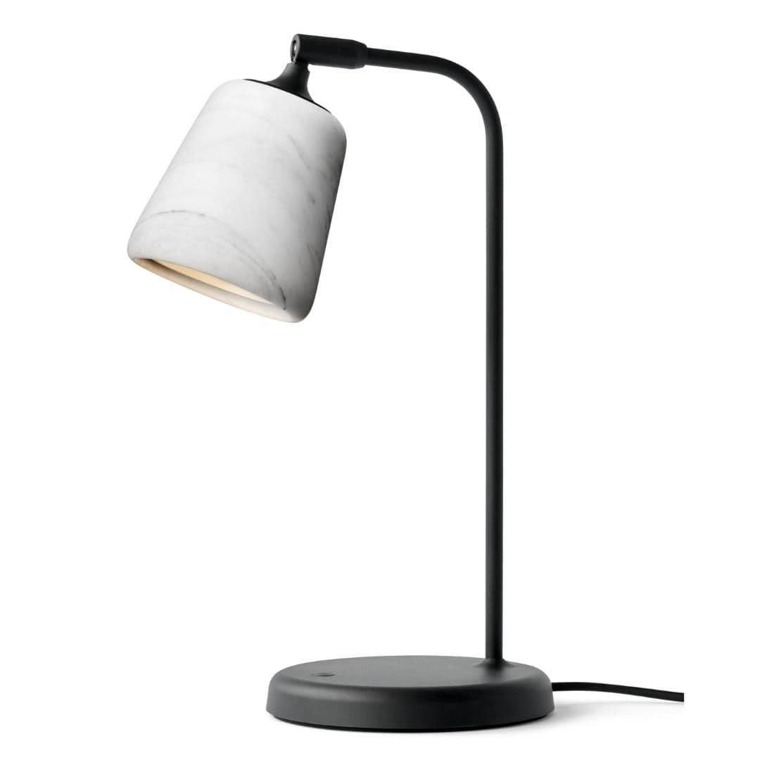 Se Material Bordlampe Hvid Marmor - New Works hos Luxlight.dk