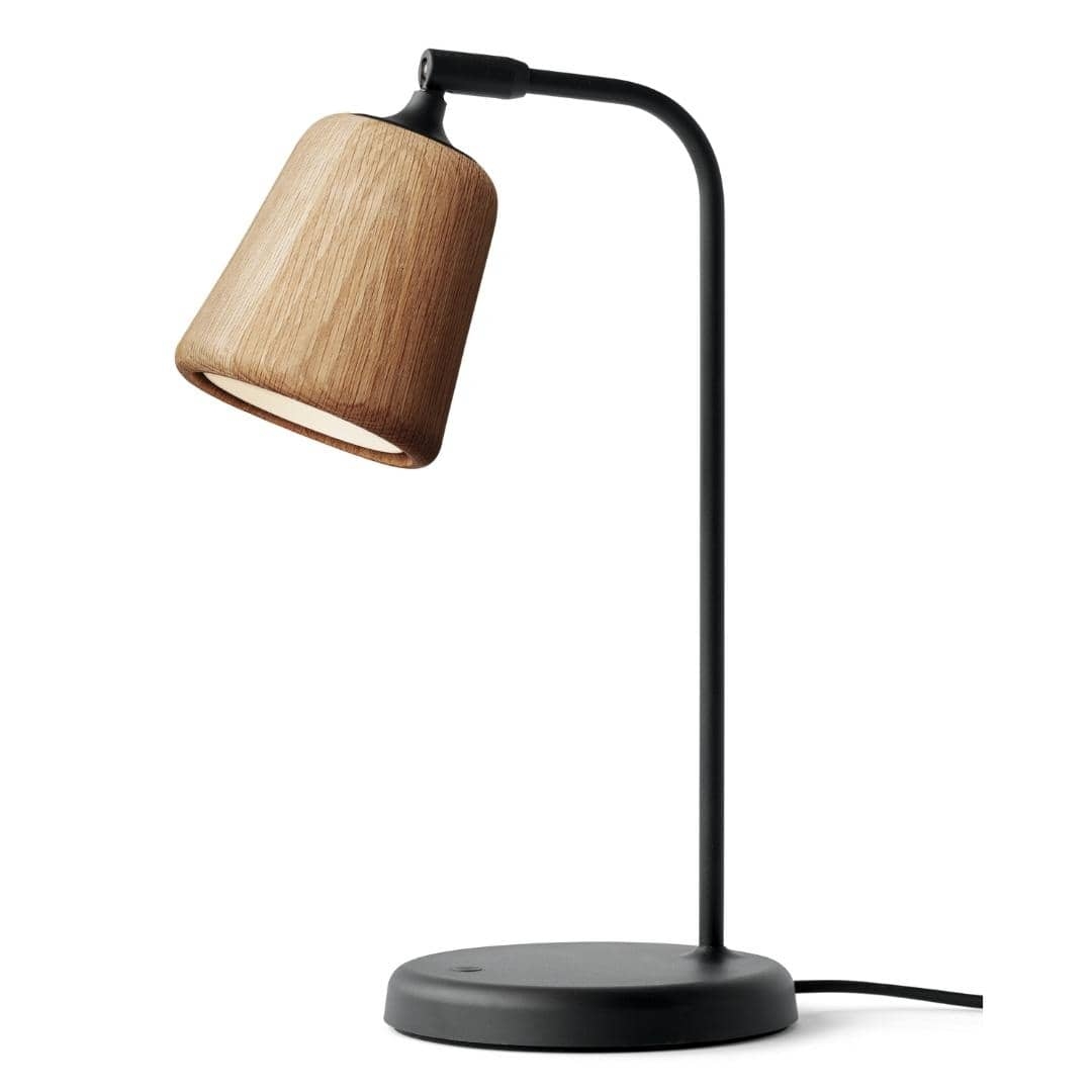 Se Material Bordlampe Eg - New Works hos Luxlight.dk
