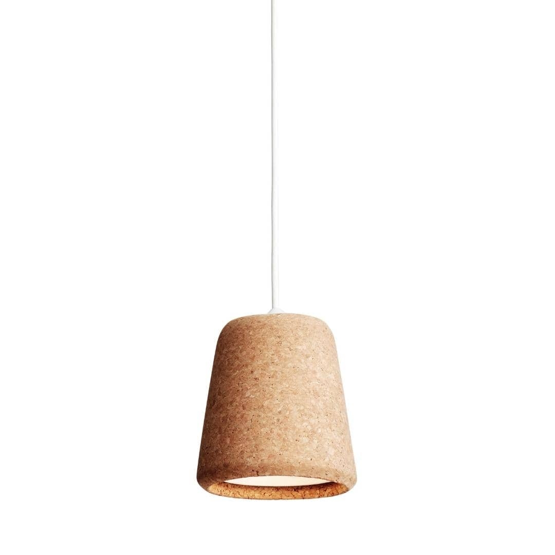 Se Material Pendel Cork - New Works hos Luxlight.dk