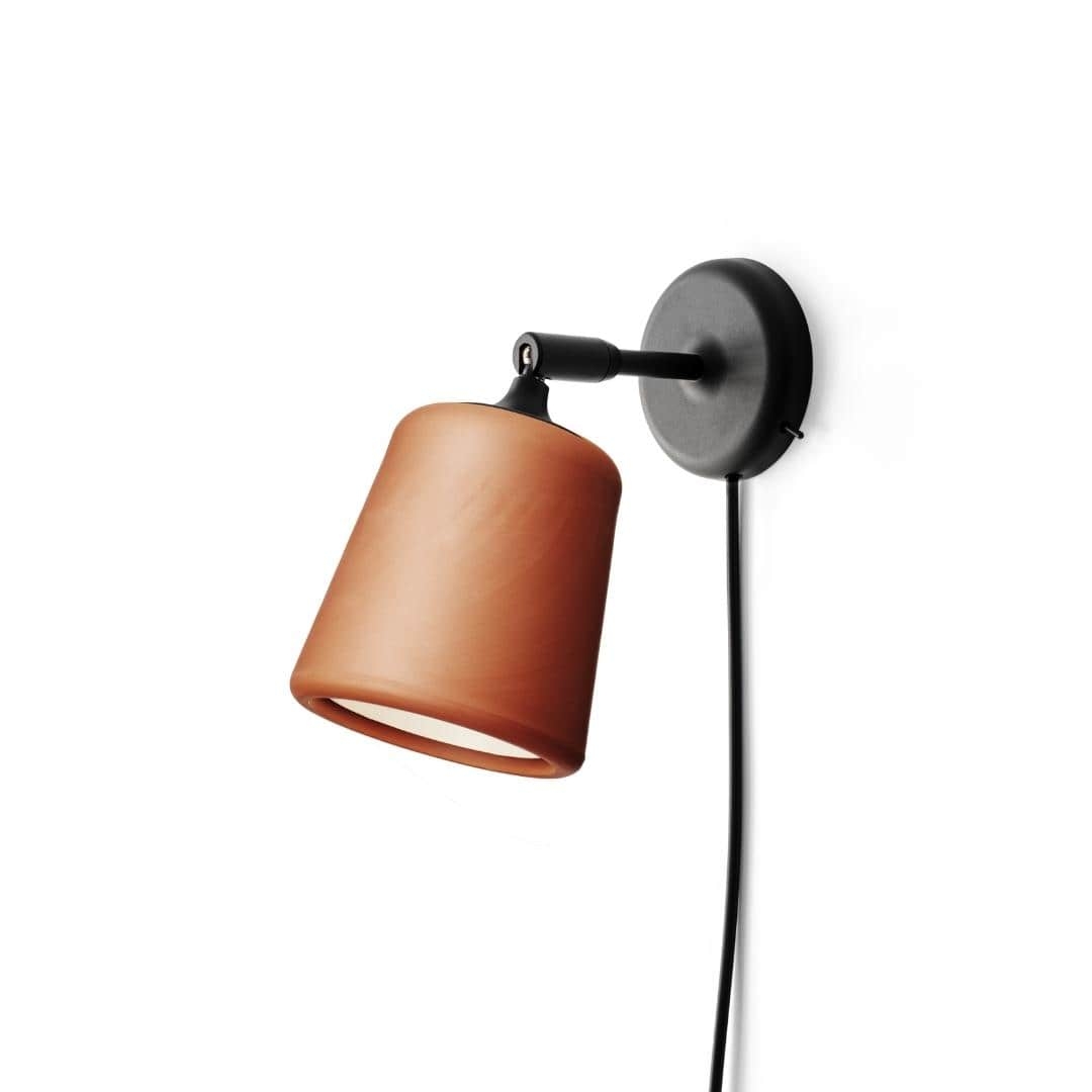 6: Material Væglampe Terracotta - New Works