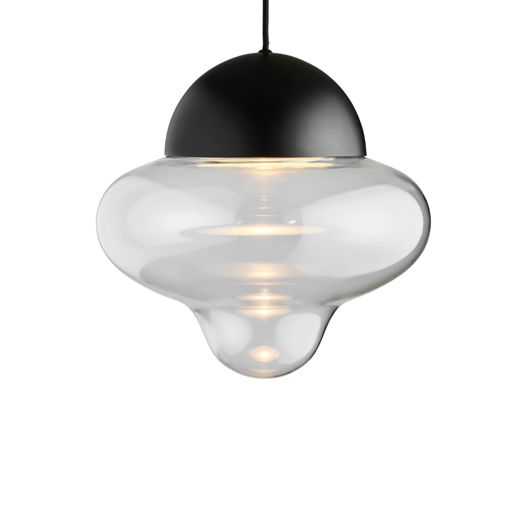 Se Nutty Pendel XL Clear Glass / Black Dome - Design By Us hos Luxlight.dk