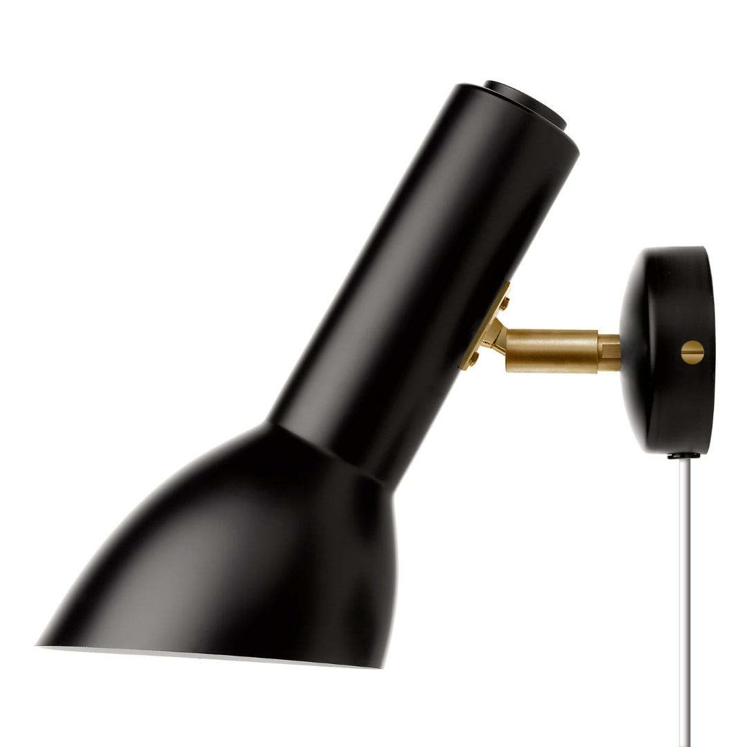 Se Oblique Messing Væglampe Sort - CPH Lighting hos Luxlight.dk