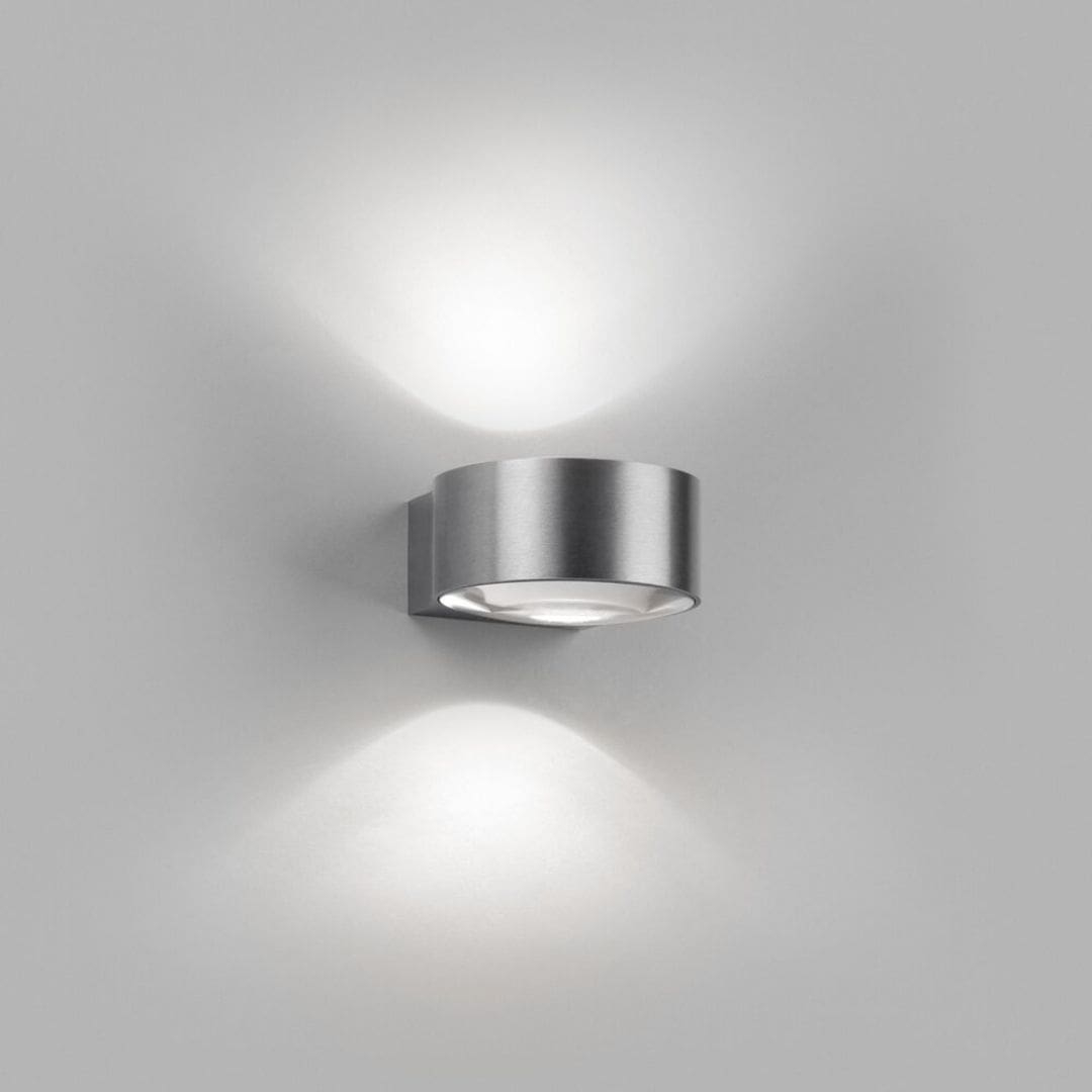 Se Orbit W1 LED Væglampe Titanium 2700K - LIGHT-POINT hos Luxlight.dk