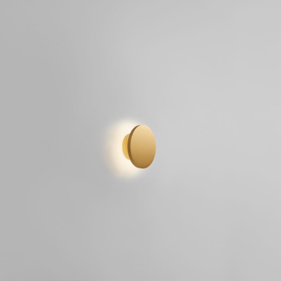 Se Soho W1 LED Guld - LIGHT-POINT hos Luxlight.dk