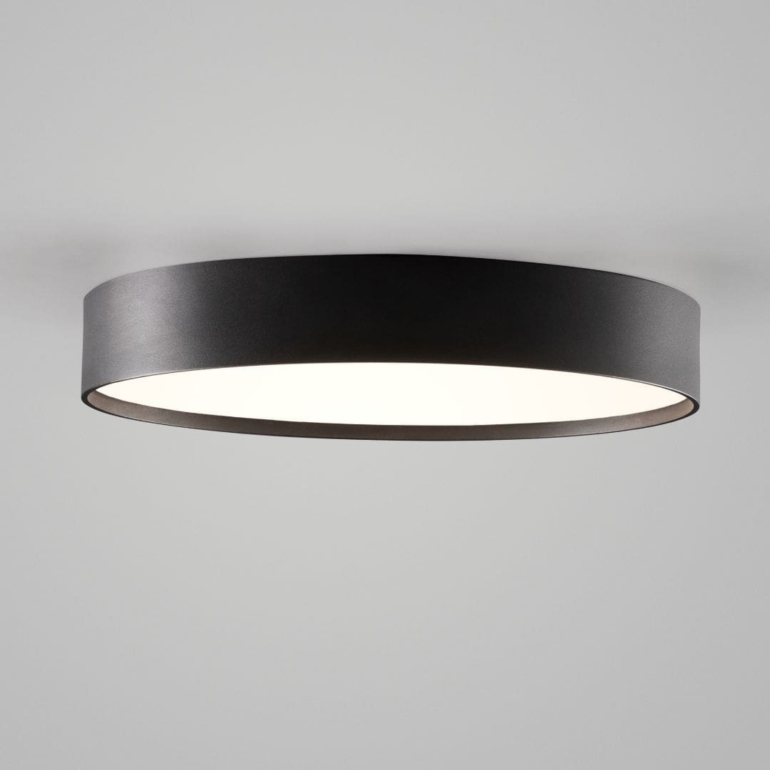 Se Surface Loftlampe Sort 500 - LIGHT-POINT hos Luxlight.dk